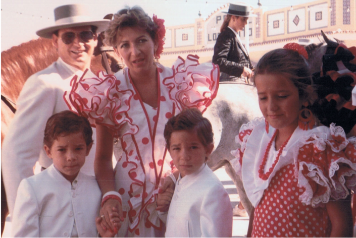 Concha Guerra, with her twins and Yolanda Coronado