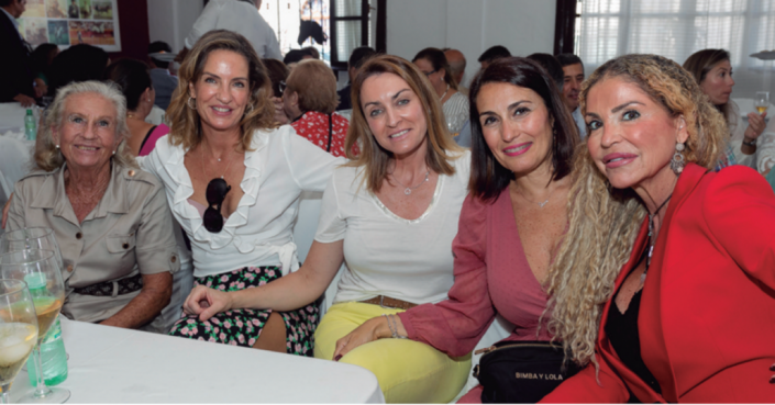 Our beloved Inger Hallberg in very good company with Carmen Sáenz de Tejada, Lidia Olea, Salomé Yélamos and Sandra Ortega.
